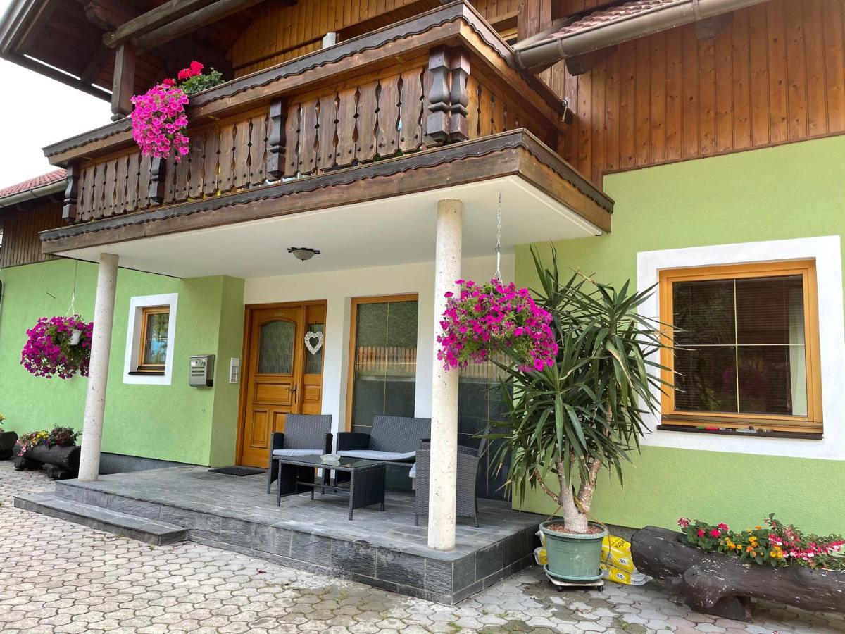 Haus Seerose Seeboden Esterno foto