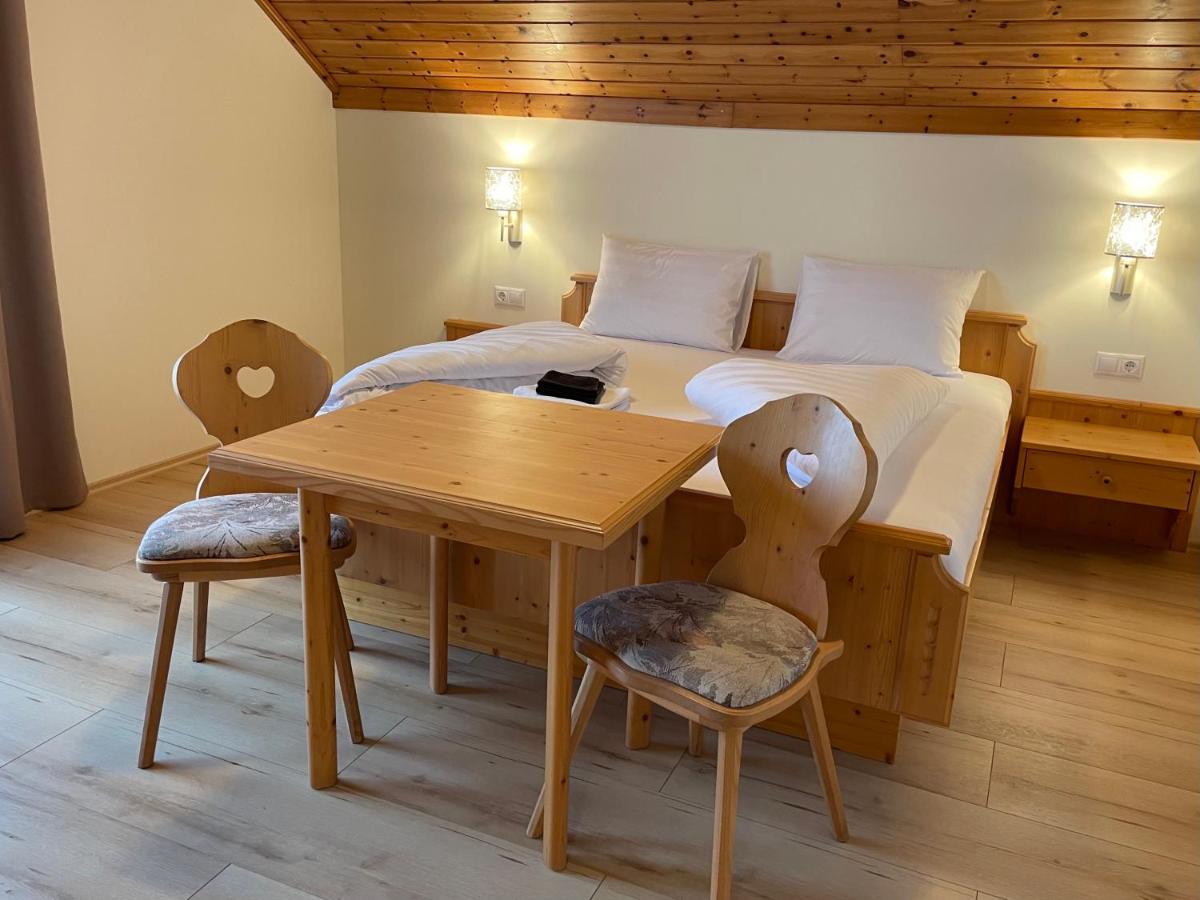 Haus Seerose Seeboden Esterno foto